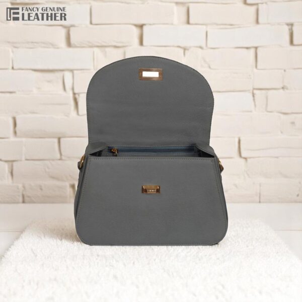 Elegant Genuine Leather Ladies Handbag - Image 2