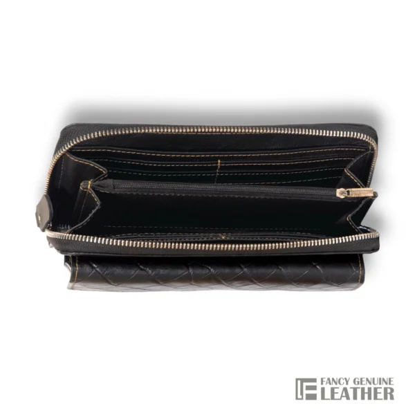 Elegant Black Croc-Textured Leather Ladies' Clutch – Stylish & Spacious - Image 4