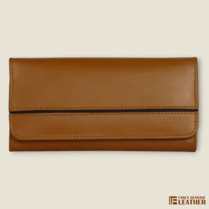 Classic Brown Leather Ladies’ Clutch – Stylish & Functional