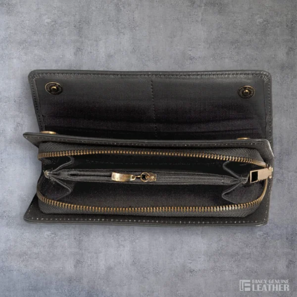 Classic Black Leather Ladies' Clutch – Timeless Elegance - Image 3