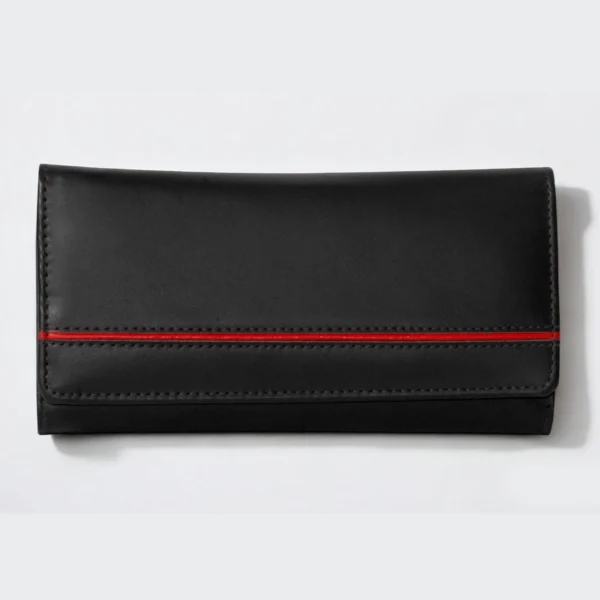 Elegant & Minimalist Design Sleek Black Leather Ladies' Clutch