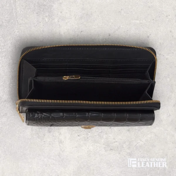 Elegant Black Leather Ladies' Clutch – Stylish & Functional - Image 4