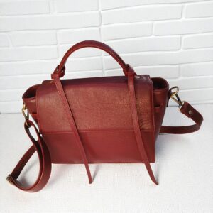 Elegant Maroon Genuine Leather Handbag – Premium Designed Crossbody & Shoulder Bag for Women